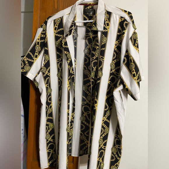 Tops Whiteblack Chain Design Top Sz 4x Poshmark